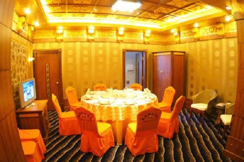 Holiday City Hotel Liyang Restaurace fotografie